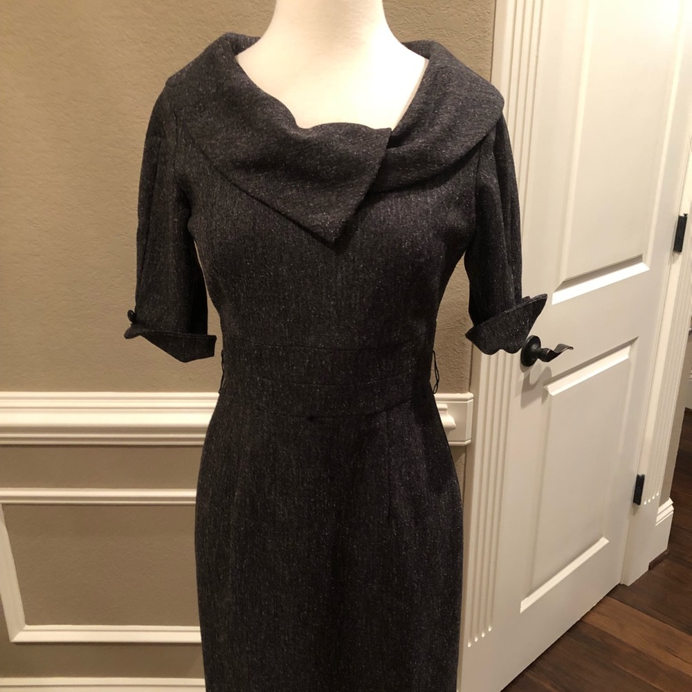 EUC White House Black Market Jackie O Dress Size 4